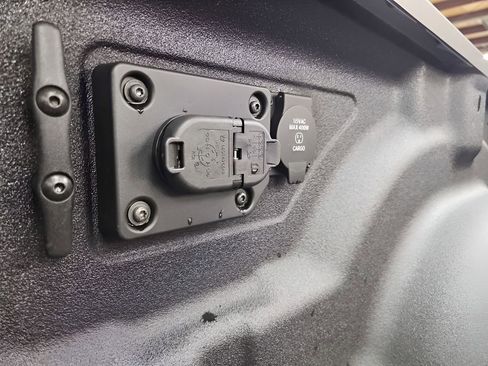 New 2026 RAM 2500 Tradesman AWD/4WD image 37