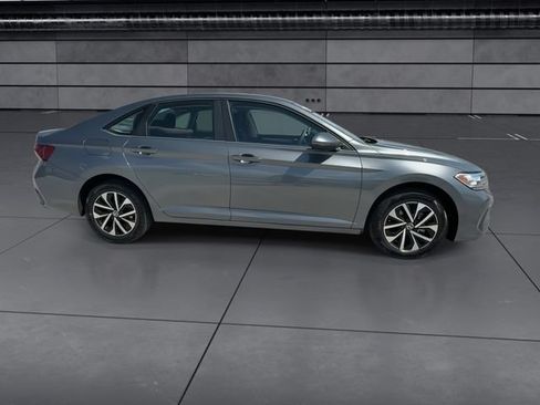 Used 2023 Volkswagen Jetta S FWD image 9