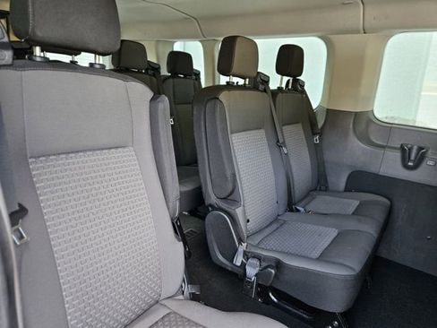 Used 2023 Ford Transit 350 XLT image 28