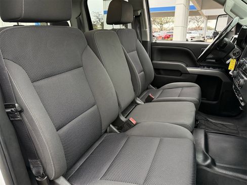 Used 2018 Chevrolet Silverado 2500 LT image 23