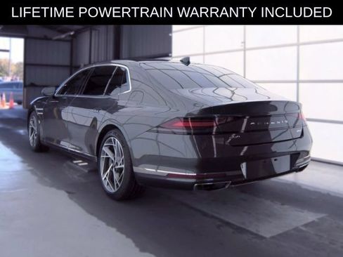 Used 2023 Genesis G90 3.5T AWD/4WD image 11