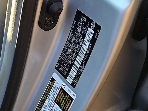 Used 2009 Toyota Camry LE image 27