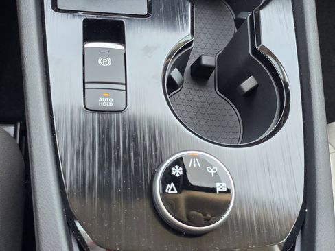 New 2026 Nissan Rogue SV AWD/4WD image 20