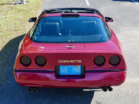 Used 1989 Chevrolet Corvette Coupe image 21