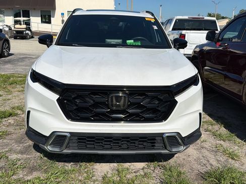 Used 2023 Honda CR-V Sport Touring image 2