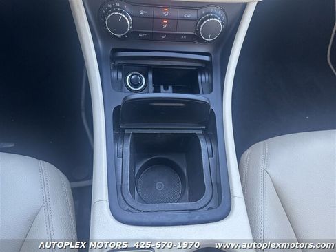 Used 2014 Mercedes-Benz CLA 250 image 24