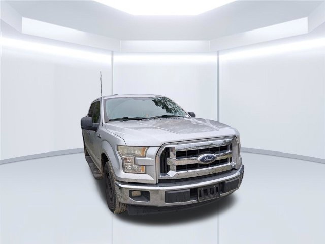 Used 2017 Ford F150 XLT RWD image 2