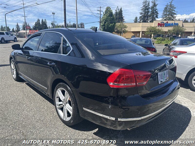Used 2013 Volkswagen Passat TDI SEL Premium FWD image 5