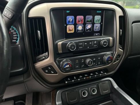 Used 2017 GMC Sierra 1500 Denali w/ Denali Ultimate Package AWD/4WD image 36