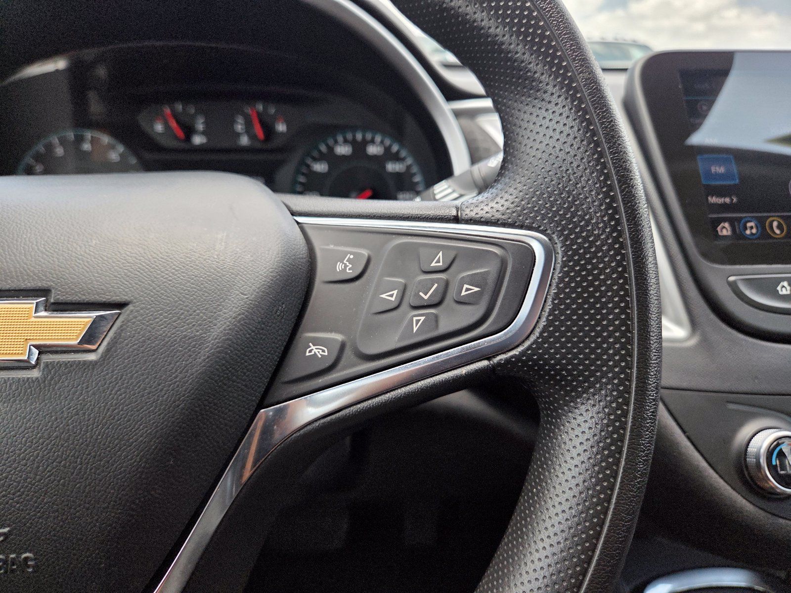 Used 2024 Chevrolet Malibu LT FWD image 44