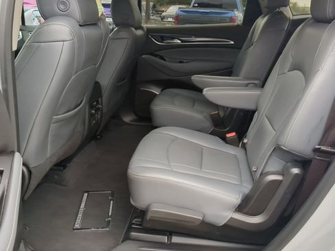 Used 2020 Buick Enclave Essence w/ Sound and Sites Package image 21