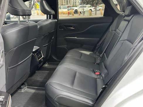 Used 2025 Toyota Crown Signia w/ Advanced Technology Package AWD/4WD image 20