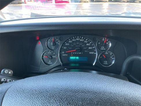 Used 2023 GMC Savana 2500 image 20