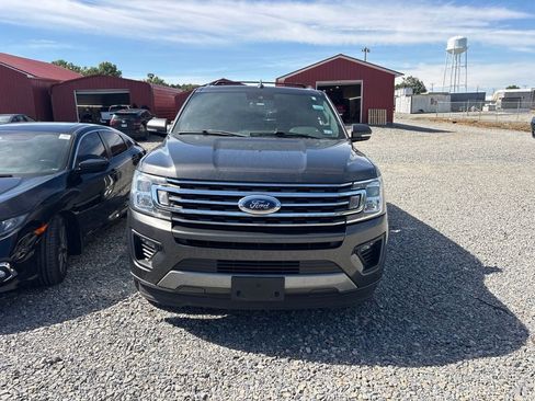 Used 2021 Ford Expedition Max XLT RWD image 5