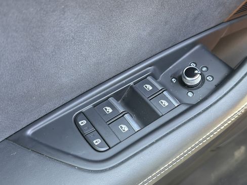 Used 2023 Audi RS 5 Sportback AWD/4WD image 22