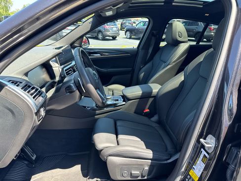Used 2024 BMW X4 M40i w/ Premium Package AWD/4WD image 18