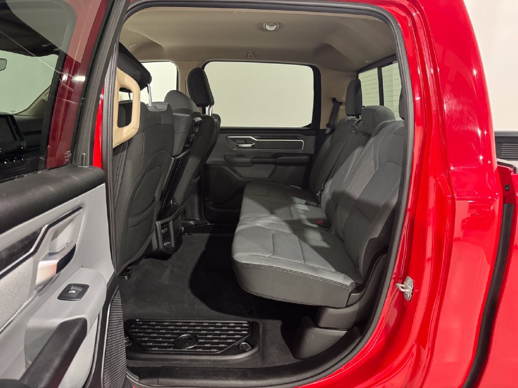 Used 2019 RAM 1500 Big Horn AWD/4WD image 19
