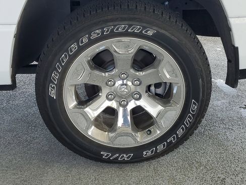 Used 2023 RAM 1500 Big Horn AWD/4WD image 7