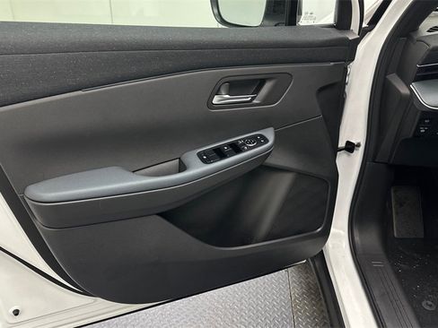 New 2026 Nissan Leaf w/ Floor Mat Package (S+) image 17