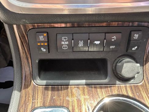 Used 2013 GMC Acadia Denali FWD image 27