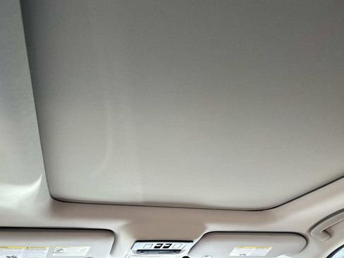 New 2026 Nissan Pathfinder Platinum AWD/4WD image 24