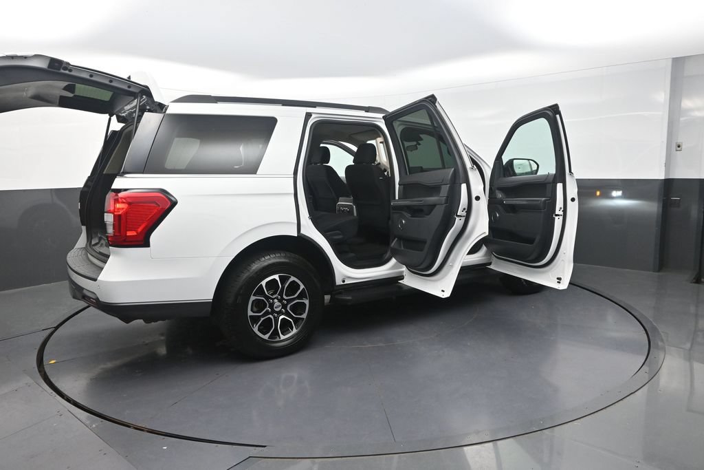Used 2022 Ford Expedition XL AWD/4WD image 37
