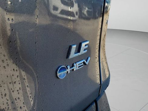 Used 2025 Toyota RAV4 LE AWD/4WD image 6