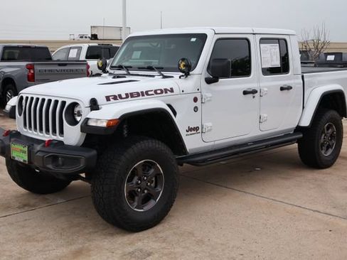 Used 2022 Jeep Gladiator Rubicon w/ Cold Weather Group AWD/4WD image 3