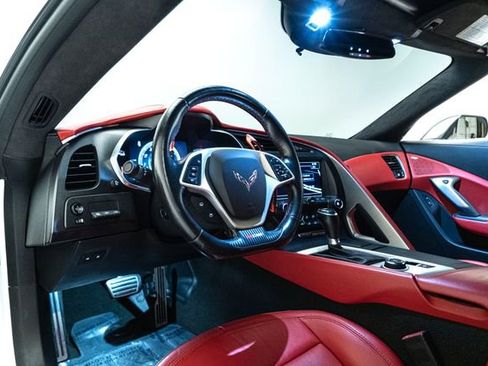 Used 2016 Chevrolet Corvette Z06 w/ 3LZ Preferred Equipment Group image 23