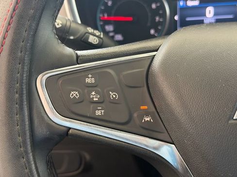 Used 2024 Chevrolet Equinox LT FWD image 24