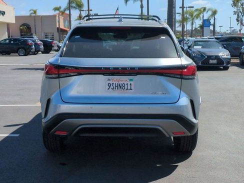 Used 2025 Lexus RX 350 FWD w/ Technology Package image 6