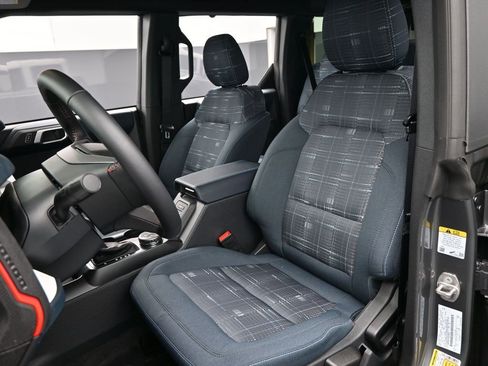 New 2025 Ford Bronco Heritage Edition AWD/4WD image 21