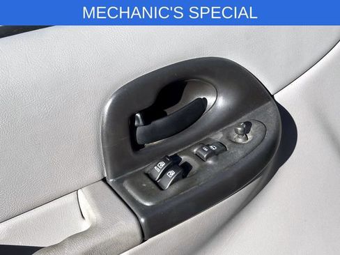 Used 2005 Chevrolet Venture LT w/ Deluxe Convenience Package image 16