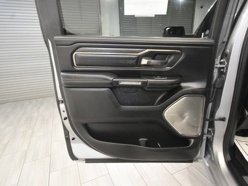 Used 2020 RAM 1500 Limited AWD/4WD image 17