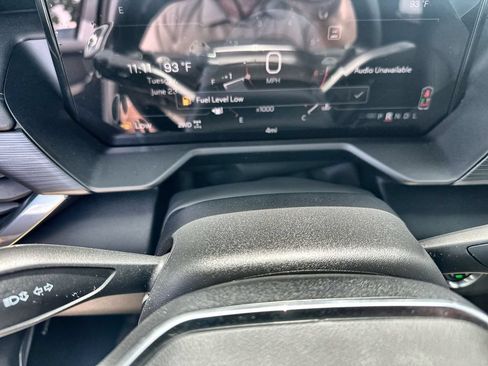 New 2026 GMC Acadia Elevation w/ Elevation Premium Package AWD/4WD image 30
