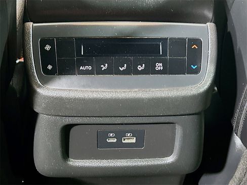 Used 2024 Nissan Pathfinder Rock Creek image 22