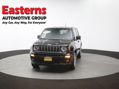 Used 2023 Jeep Renegade Latitude AWD/4WD image 53