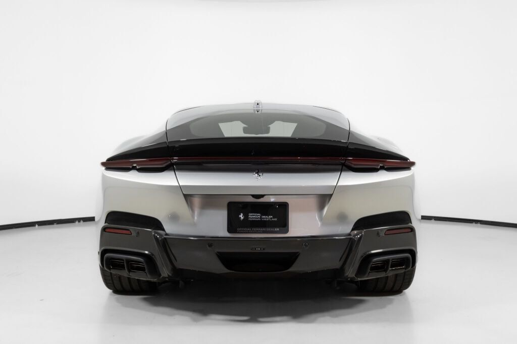 Used 2025 Ferrari 12Cilindri RWD image 9
