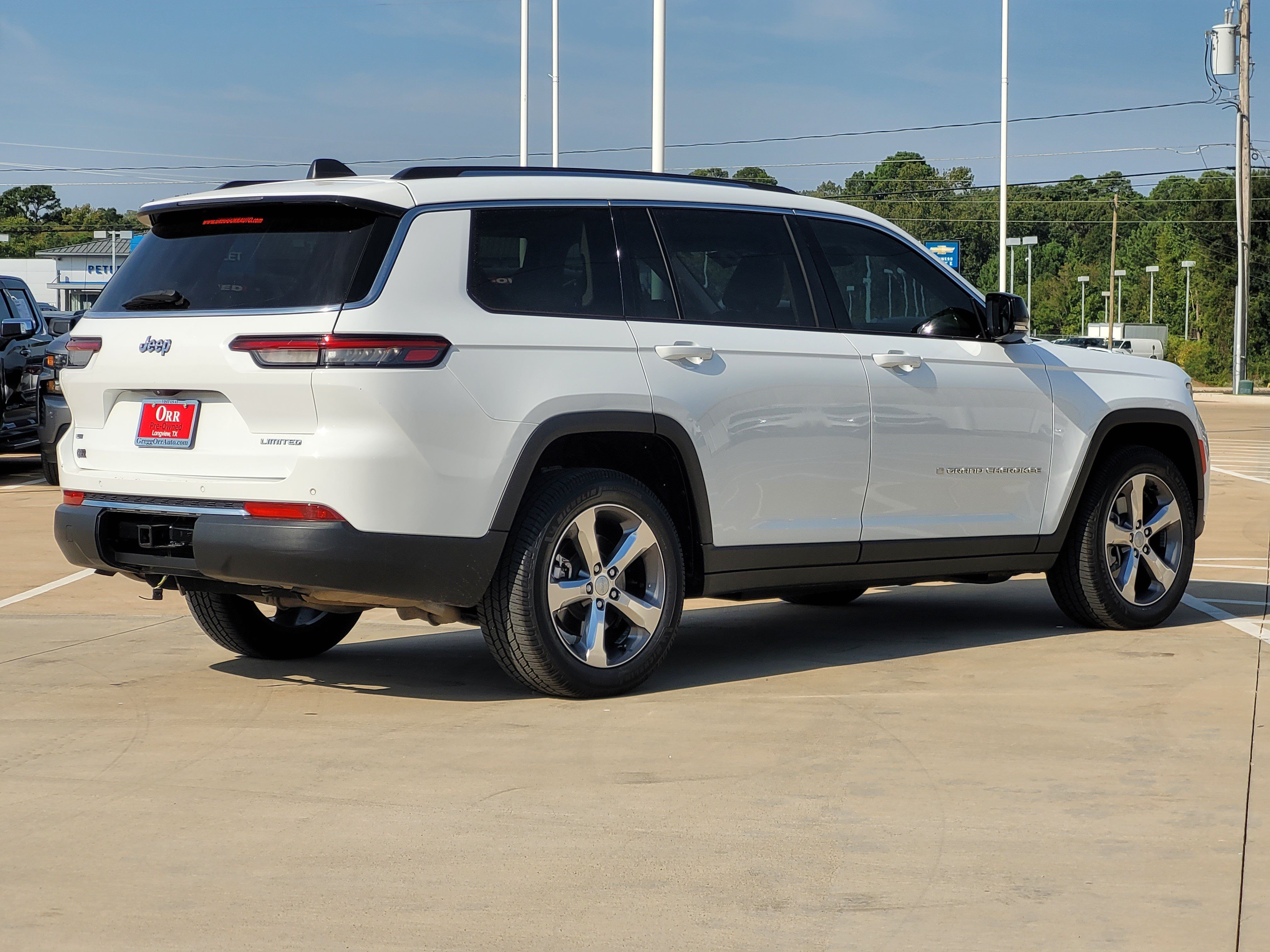 Used 2021 Jeep Grand Cherokee L Limited RWD image 4