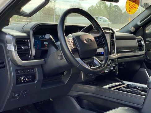 Used 2023 Ford F250 Platinum w/ Tremor Off-Road Package image 10