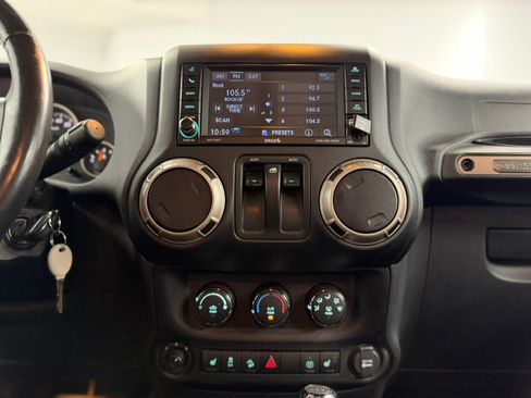Used 2016 Jeep Wrangler Sahara AWD/4WD image 50
