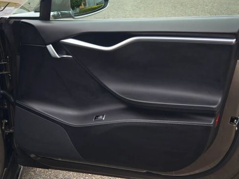 Used 2015 Tesla Model S P90D AWD/4WD image 40
