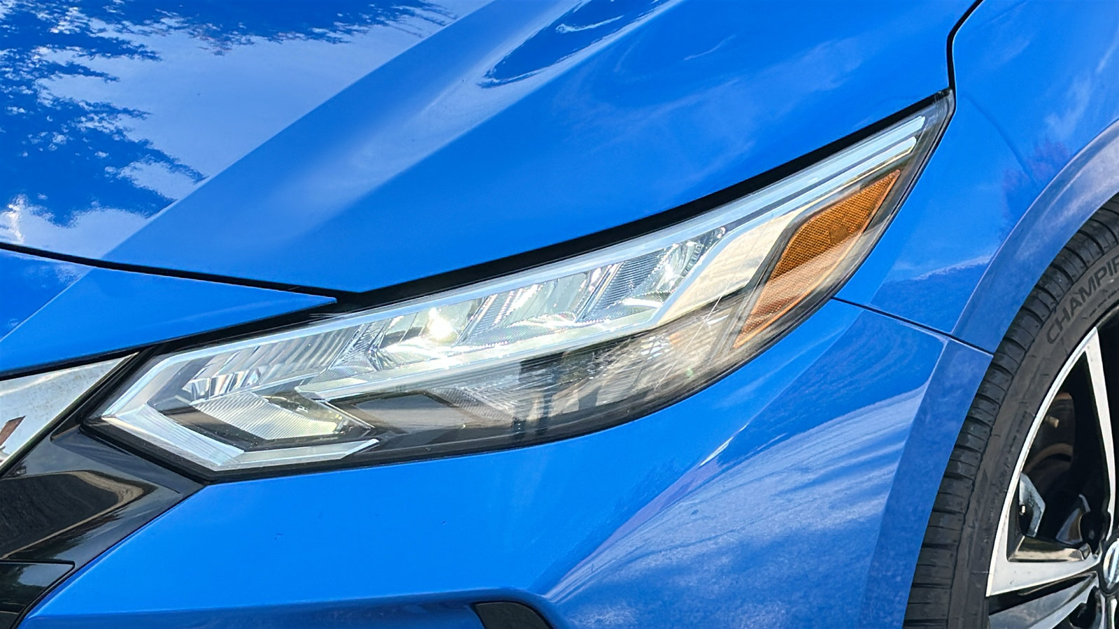 Certified 2023 Nissan Sentra SR w/ Electronics Package FWD image 4