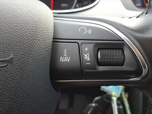 Used 2013 Audi A4 2.0T Premium image 29