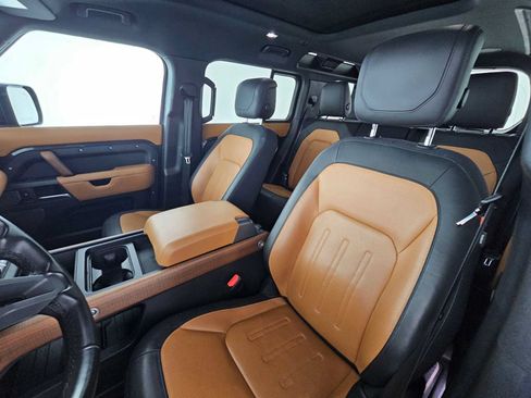 Used 2022 Land Rover Defender 110 X AWD/4WD image 21