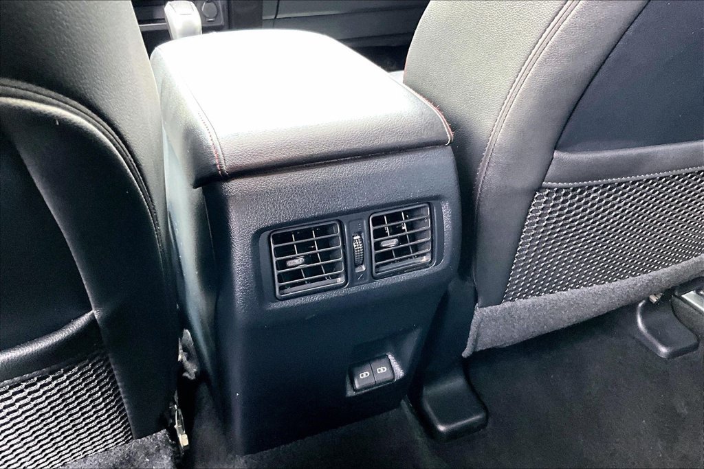 Used 2024 Toyota 4Runner TRD Off-Road Premium w/ Moonroof Package AWD/4WD image 10