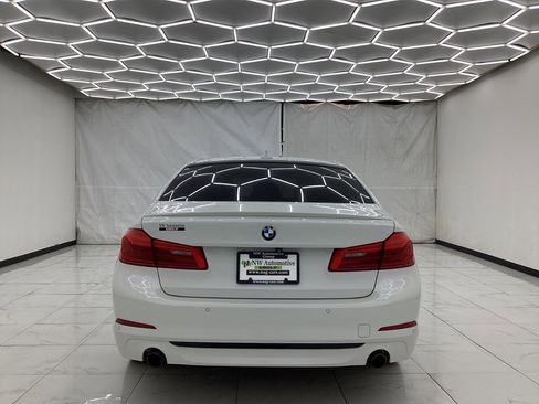 Used 2017 BMW 530i RWD image 10