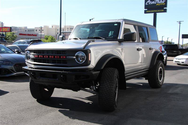 Used 2023 Ford Bronco 4-Door w/ Sasquatch Package AWD/4WD image 4