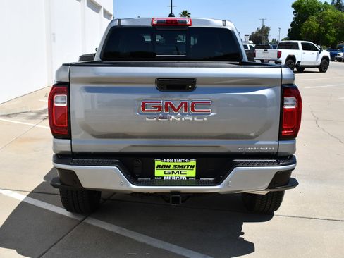Used 2026 GMC Canyon Denali AWD/4WD image 7