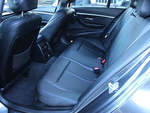 Used 2016 BMW 328i Sedan RWD image 15